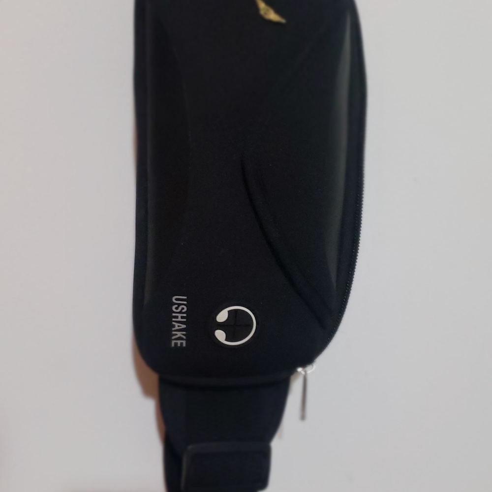 Ushake Waist black fanny bag